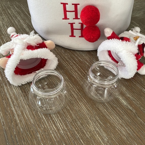 Christmas Decorations - Picture 7 of 7